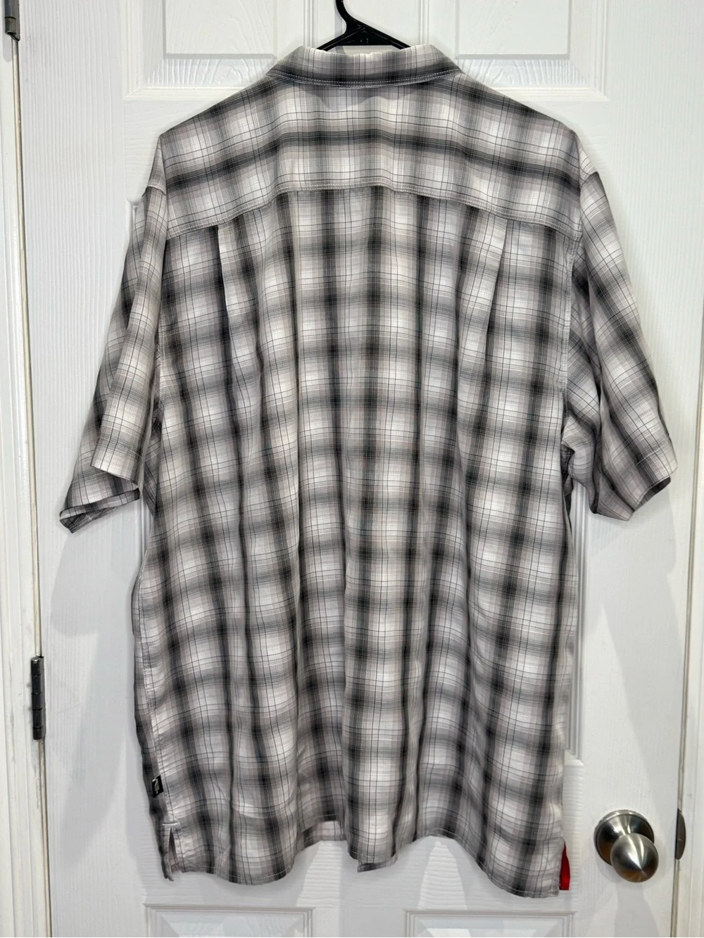 The North Face Men's XXL Short Sleeve Button Down Grey Plaid Outdoor Gorpcore